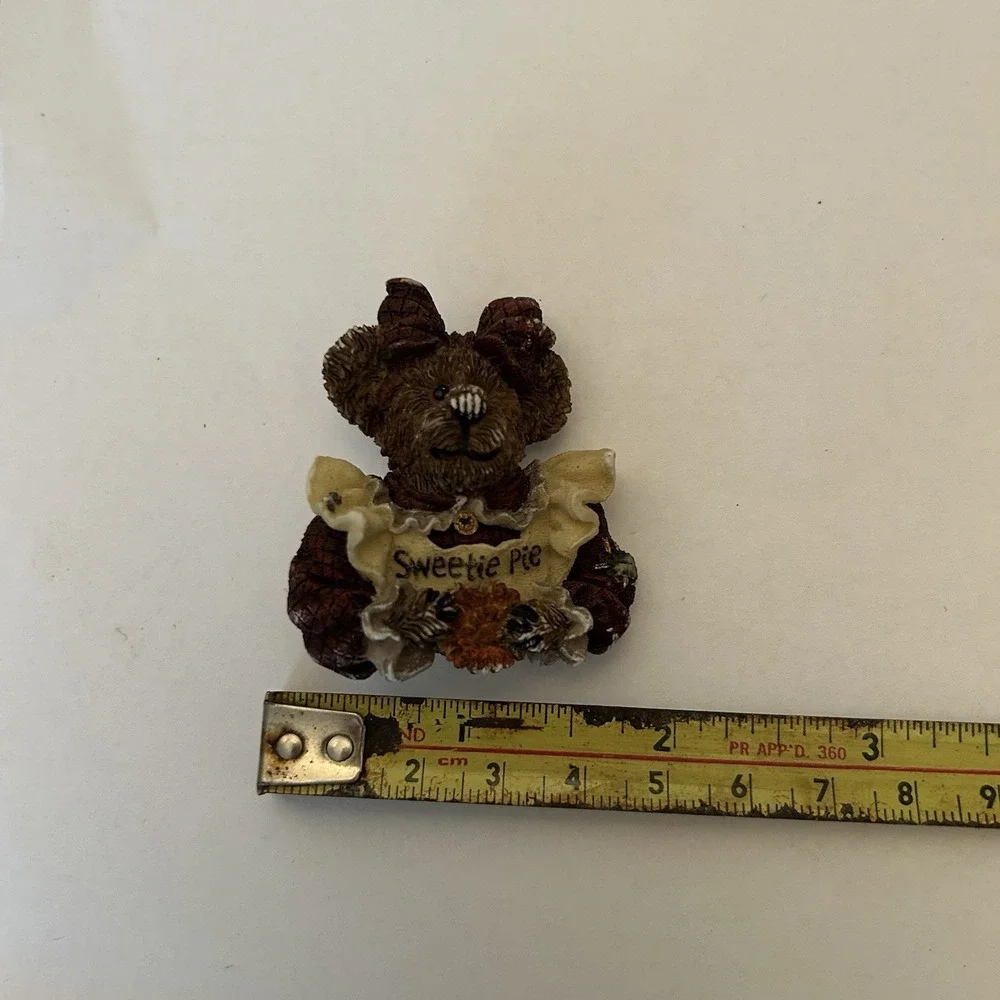 Boyds Bears and Friends Sweetie Pie Bear Bearwear‎ Pin